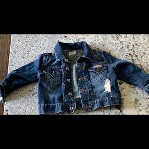 ⭐️Hudson distressed denim toddler jean jac…